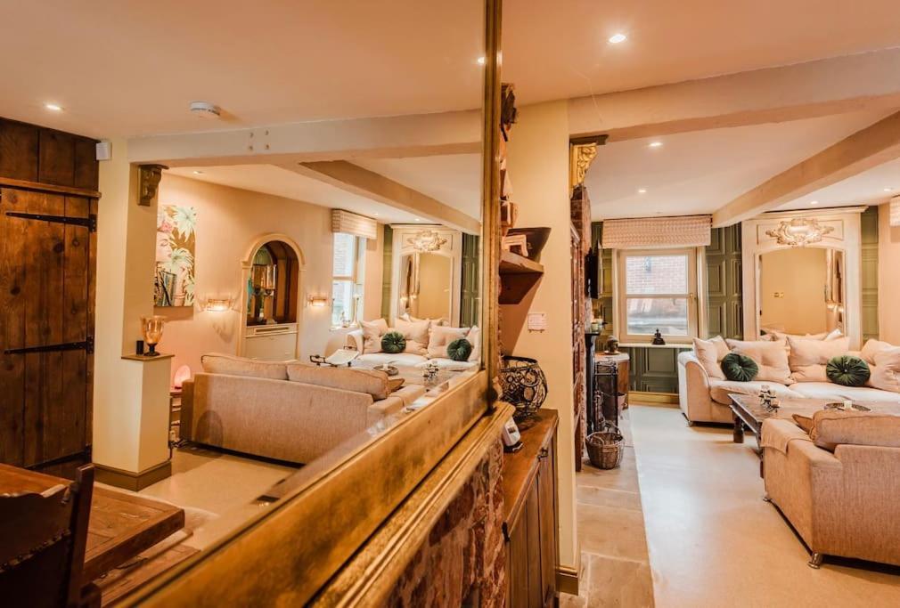 Boutique Hideaway Apartment Knutsford