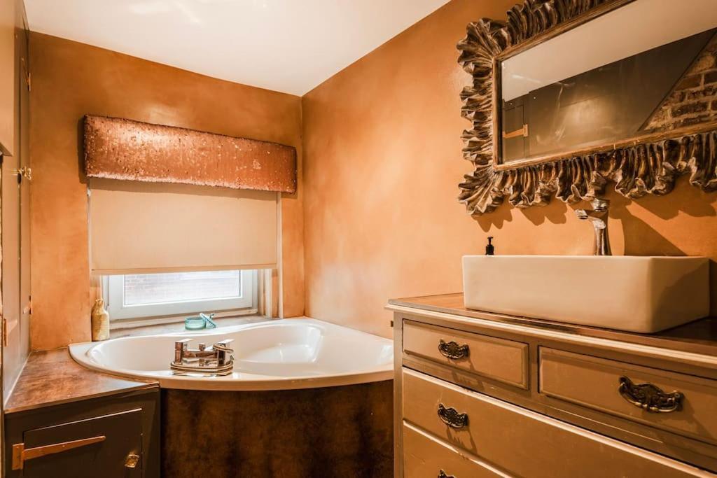 Boutique Hideaway Apartment Knutsford